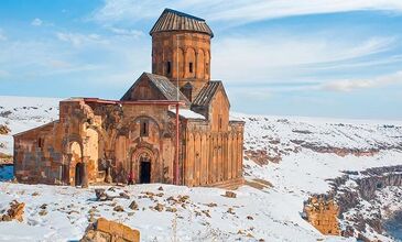 UÇAKLI MUHTEŞEM KARS TURU