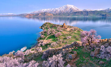 VAN & BİTLİS & AHLAT & KARS TURU